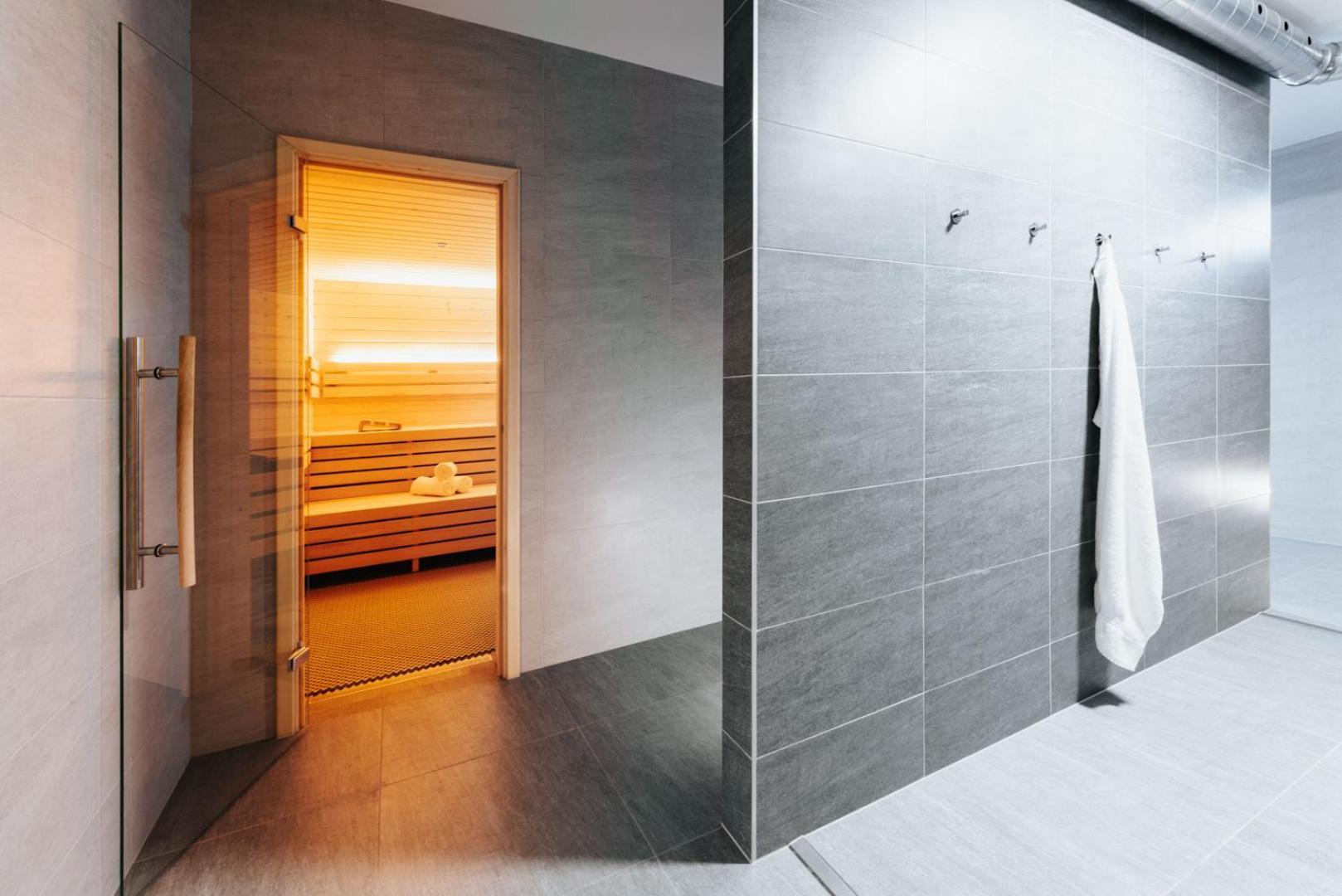 Hotel Artaban Zirovnice Bagian luar foto